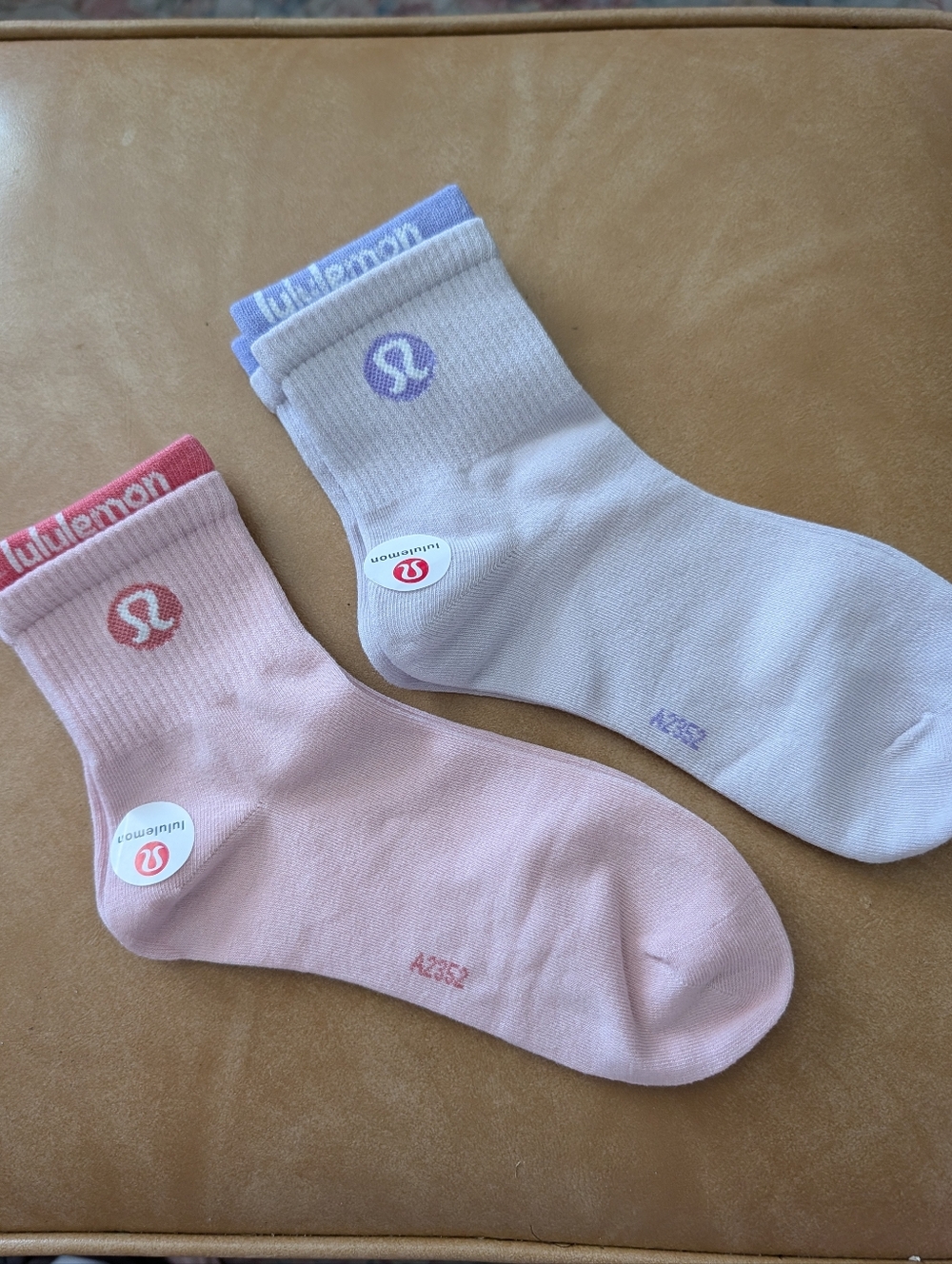 lululemon athletica Women's Pink & Lavender Crew Socks - 2 Pack